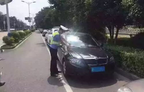 車在停車位上被拖走,，交警回應(yīng)領(lǐng)導(dǎo)讓拖的